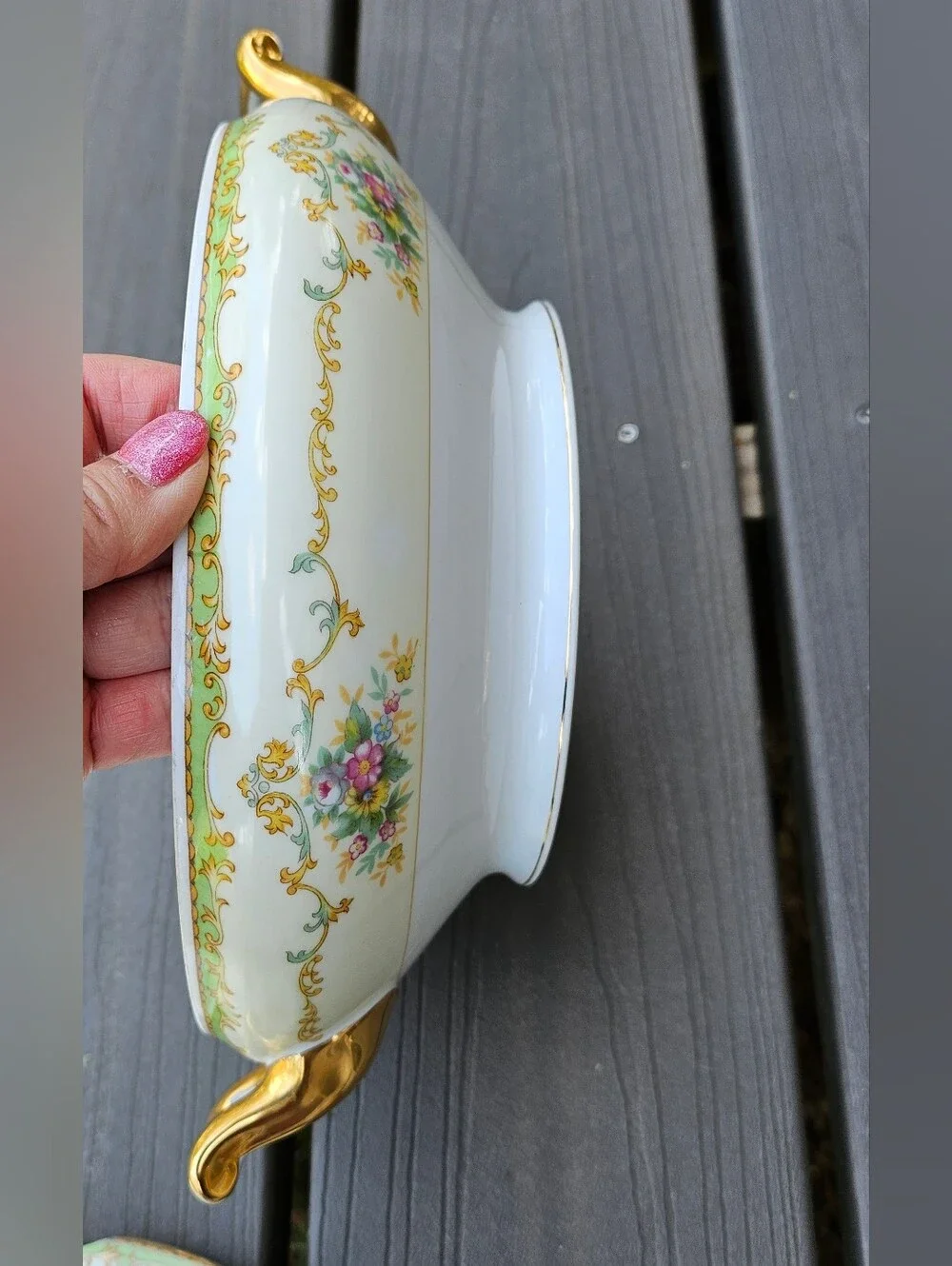 Noritake Antique Noritake porcelain covered vegetable bowl (Lidded Tureen)